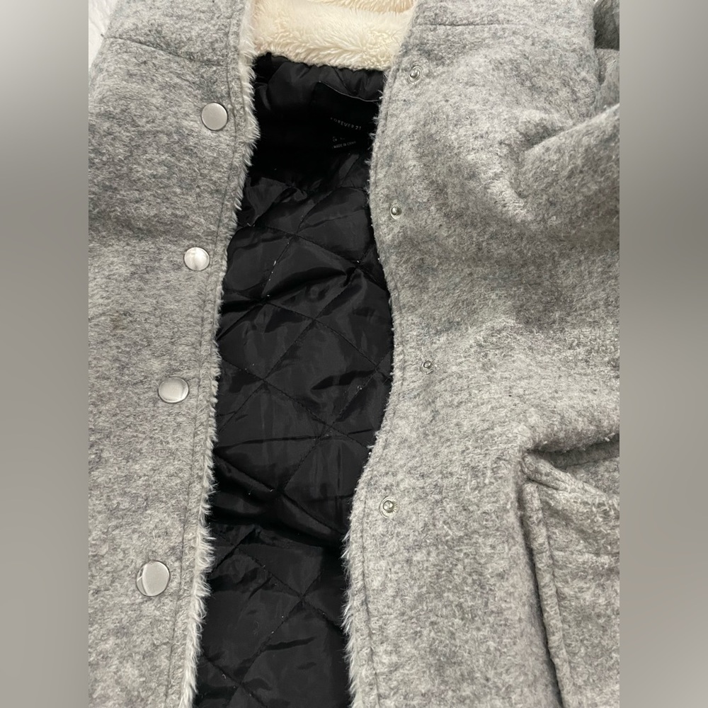 Jacket - Picture 11 of 11